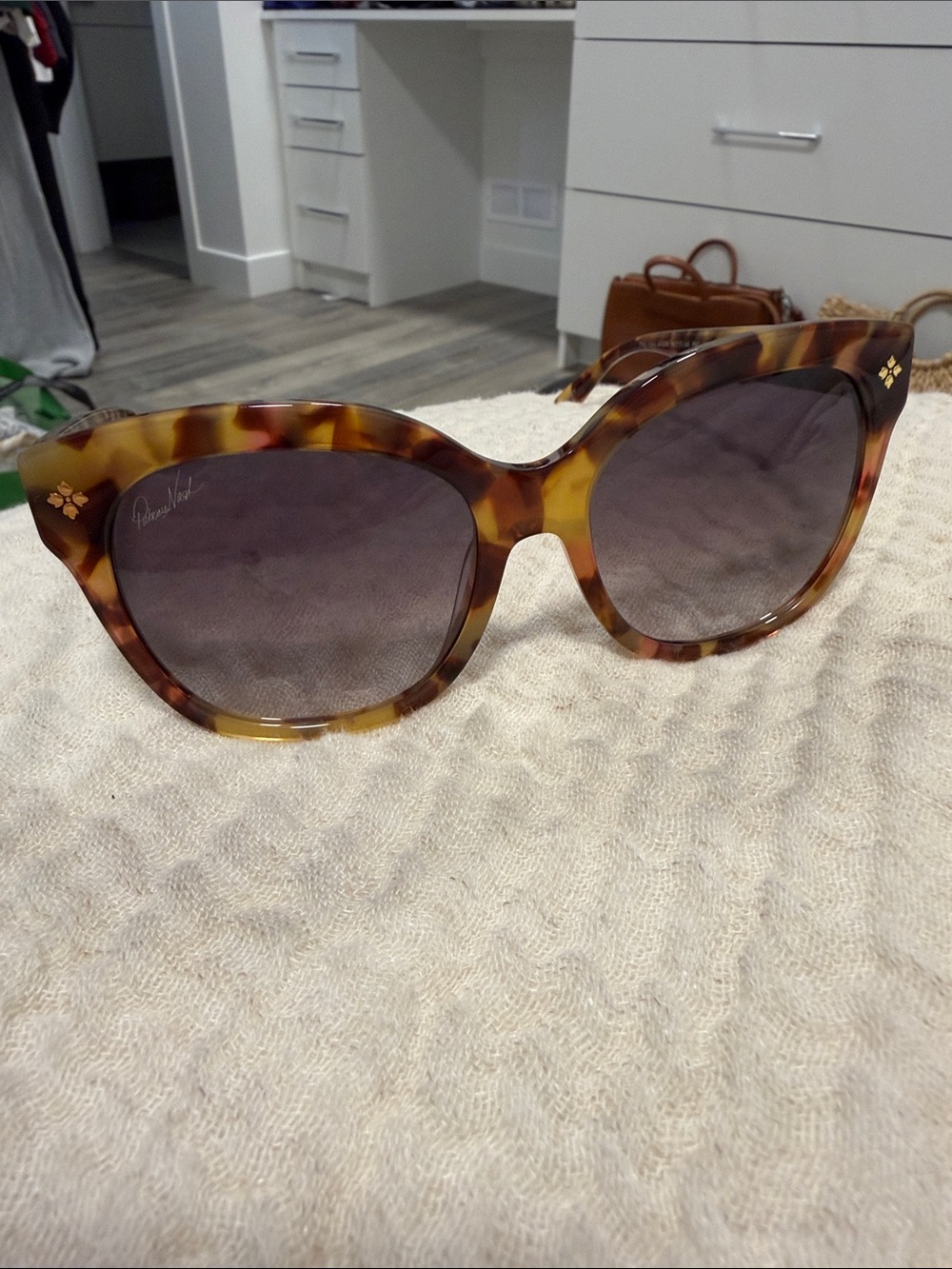 Patricia Nash Tortoiseshell Cat-Eye Sunglasses - Brown/Amber